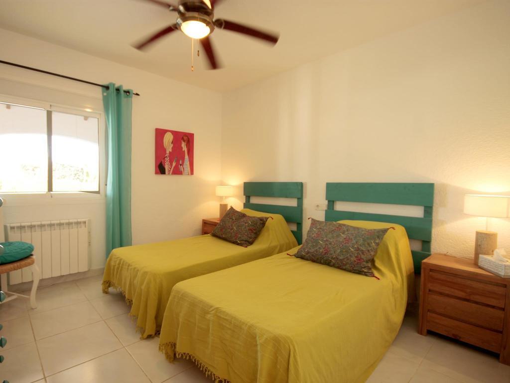 Holiday Home Anna Jávea Chambre photo